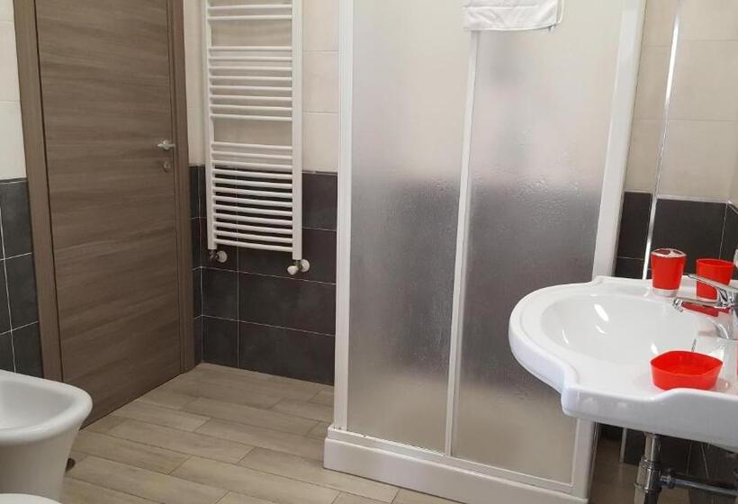 پانسیون Guest House Web Room