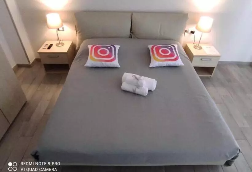 پانسیون Guest House Web Room
