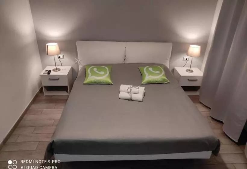 پانسیون Guest House Web Room