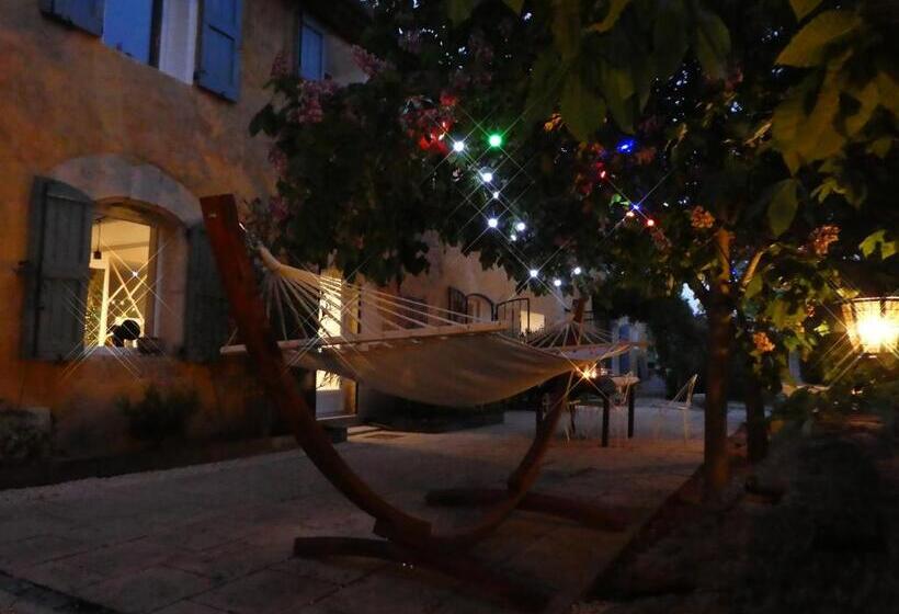 پانسیون L Auguste Maison D Hôtes