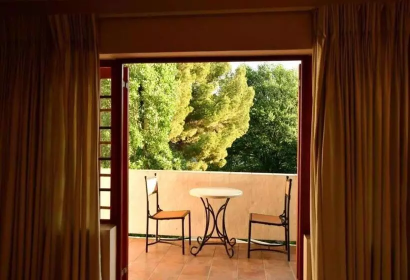 Majatalo The Clarens Place