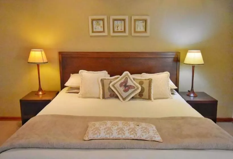 Majatalo The Clarens Place