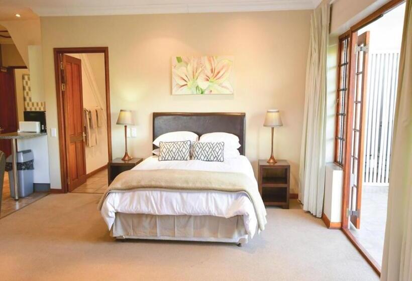 펜션 The Clarens Place