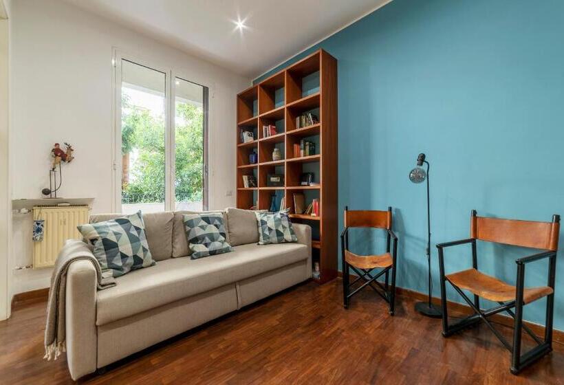 Piazza Bologna Apartments