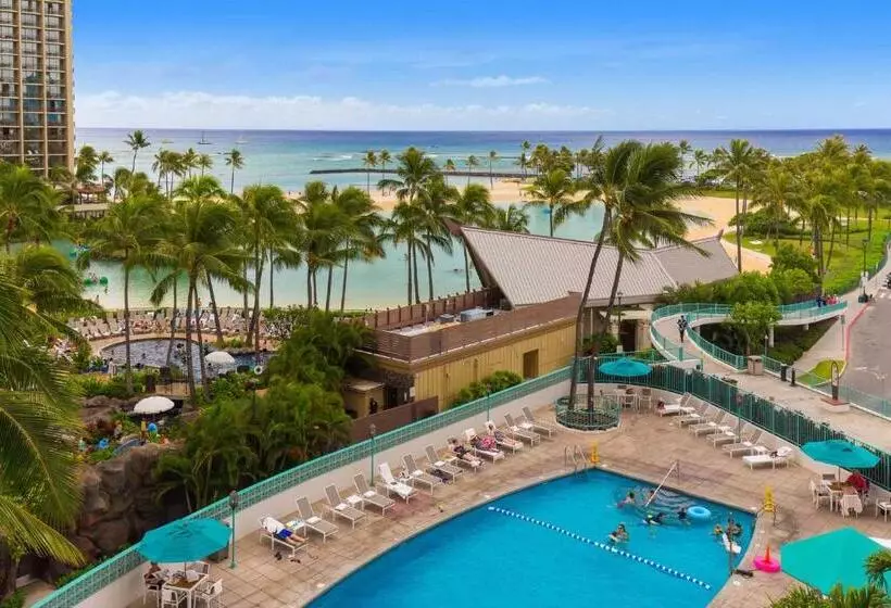 @ Marbella Lane Executive Suite, Steps To Beach