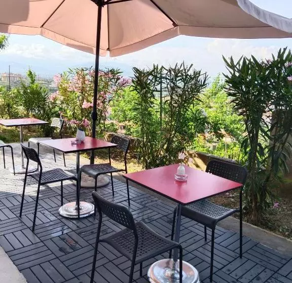 B&b Collemare