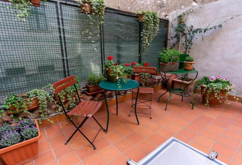 B&b S. Trinità 18 Suites & Rooms