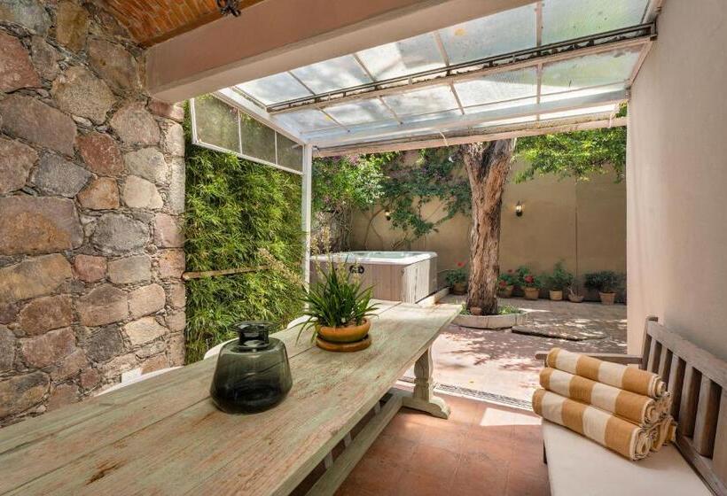 Casa Tranquilo, 4br Home By Rosewood With Hot Tub