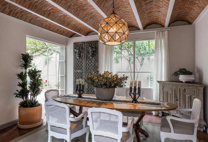 Casa Tranquilo, 4br Home By Rosewood With Hot Tub