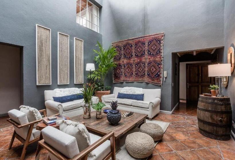 Casa Tranquilo, 4br Home By Rosewood With Hot Tub