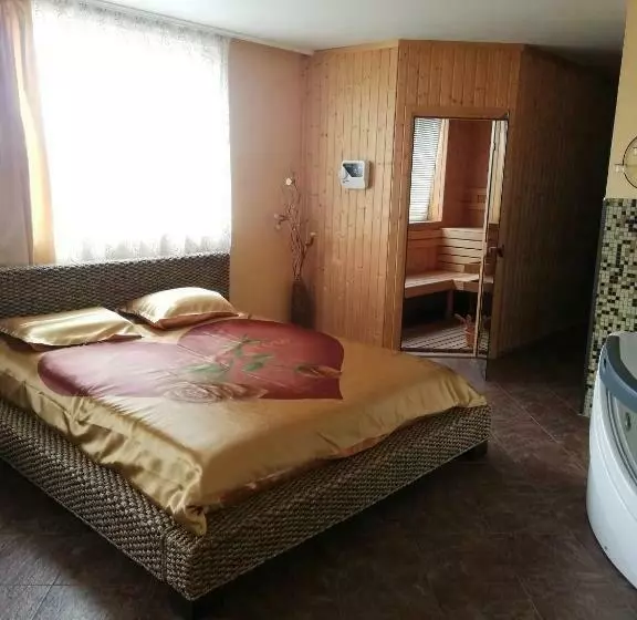 Hotelli хотелски комплекс родина