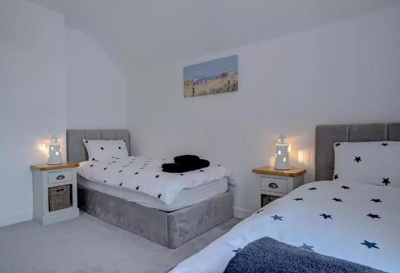 Norfolk Holiday Cottage 4 Bed Luxury Dog Friendly