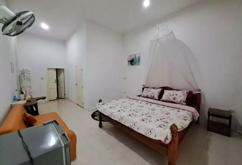 پانسیون โรสชาเลต์ Rose Chalet