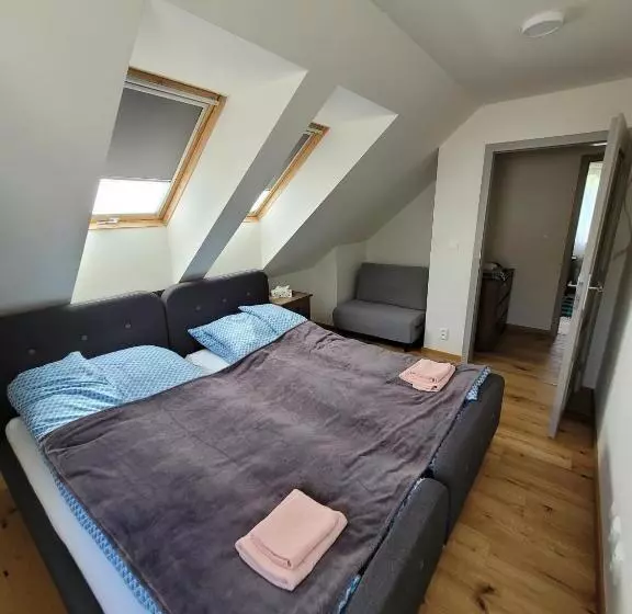 Artur Apartment Myto