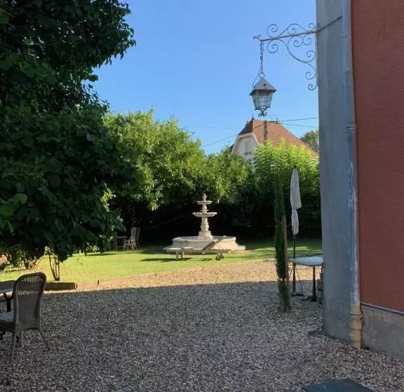 Aamiaismajoitus (B&B) Studio En Ville Et Campagne