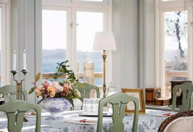 Hotelli Strandflickornas Annex Gula Villan