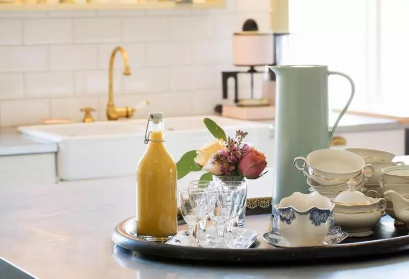 Hotelli Strandflickornas Annex Gula Villan