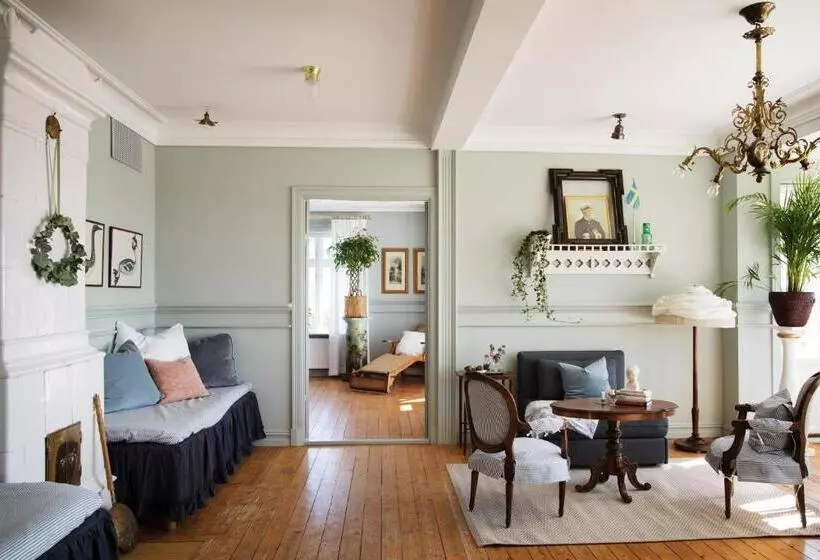 Hotelli Strandflickornas Annex Gula Villan