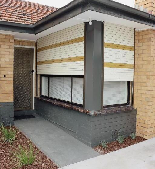 펜션 Sunny House   Melbourne Airport Home