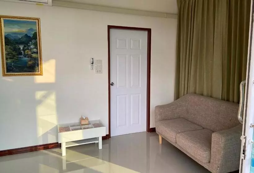 リゾートホテル ร่มปาล์มรีสอร์ท สระบุรี Rompalm Saraburi