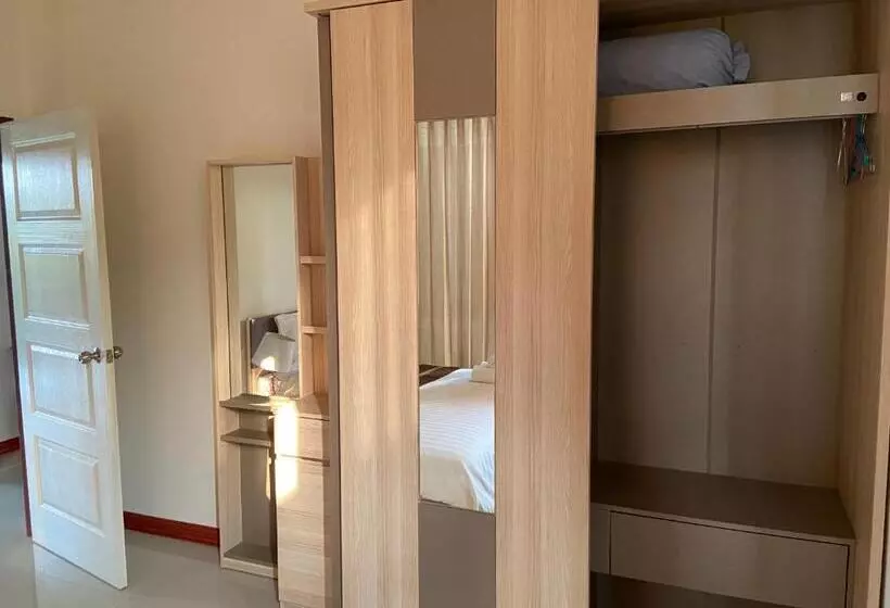 リゾートホテル ร่มปาล์มรีสอร์ท สระบุรี Rompalm Saraburi