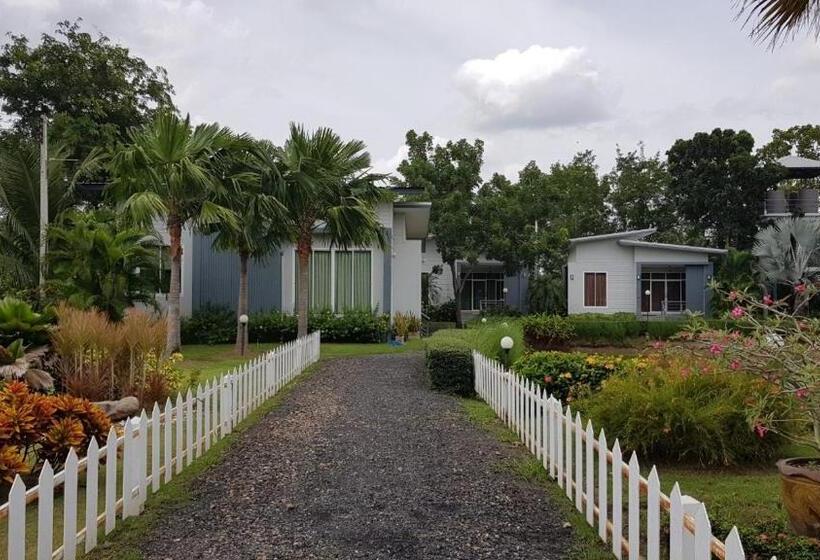 渡假胜地  ร่มปาล์มรีสอร์ท สระบุรี Rompalm Saraburi