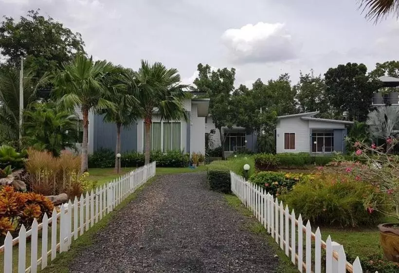 リゾートホテル ร่มปาล์มรีสอร์ท สระบุรี Rompalm Saraburi