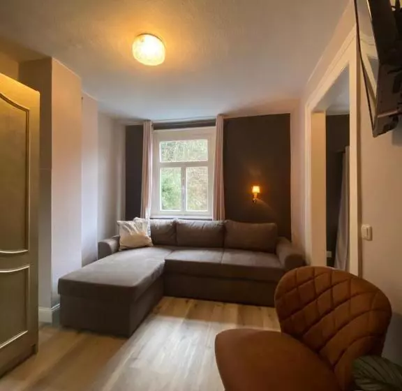 Villa Burgau B&b