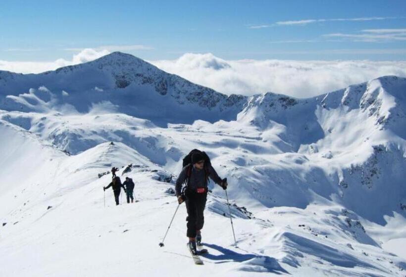 Villa Raphael Near The Pirin Golf Resort