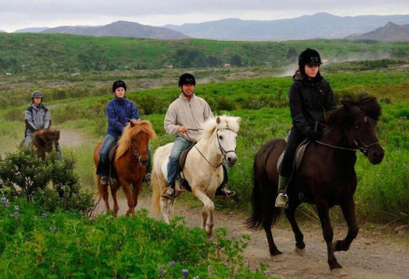 Villa Raphael Near The Pirin Golf Resort