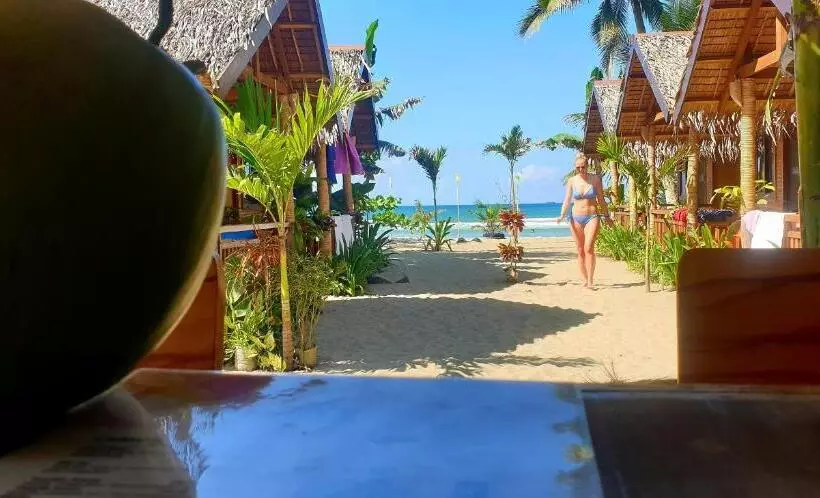 ユースホステル Zhaya S Beach & Cottages
