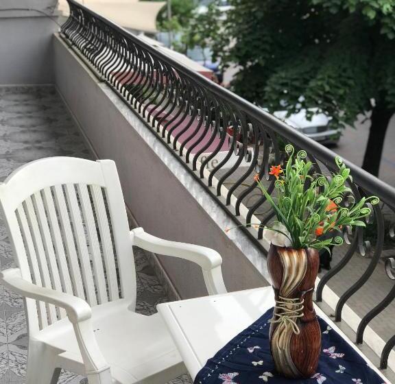 Lovely Apartment In Front Of The Lake