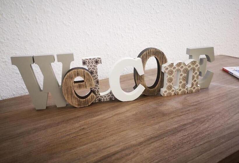 Porticcio : Magnifique T2 Piscine Vue Mer