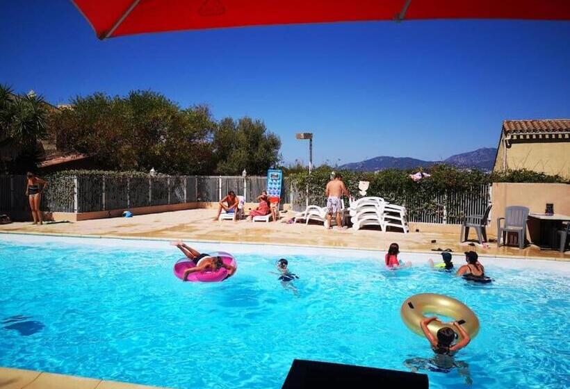 Porticcio : Magnifique T2 Piscine Vue Mer