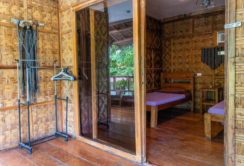 هاستل Soffta Surf Ranch