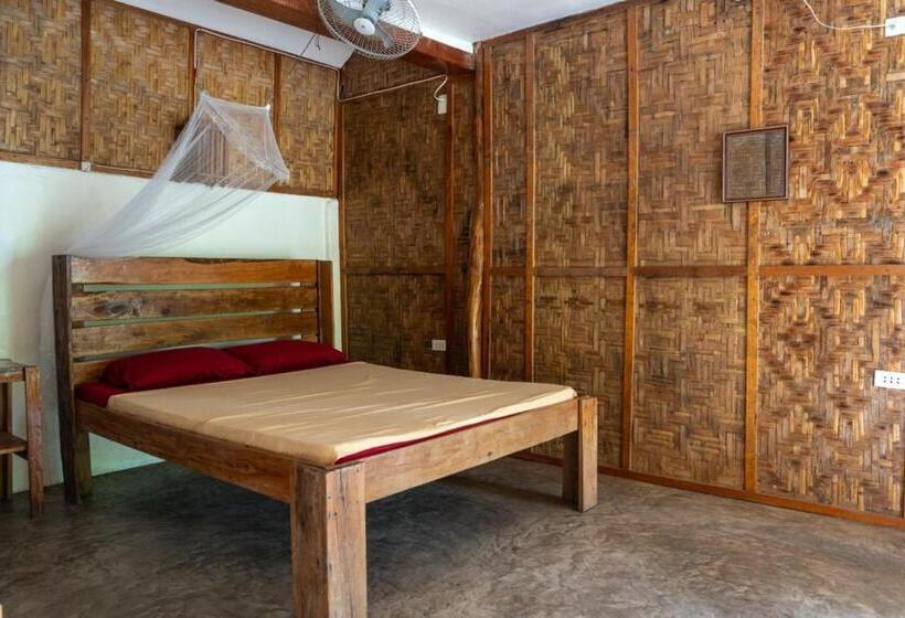 هاستل Soffta Surf Ranch