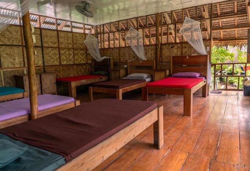 هاستل Soffta Surf Ranch