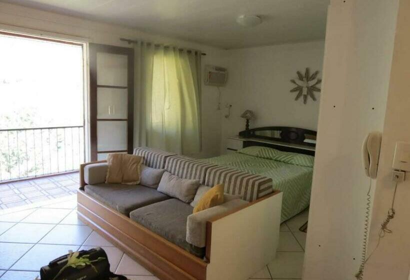 Cavalinho Branco 215