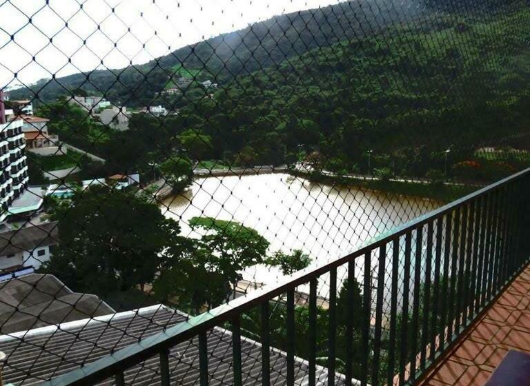 Cavalinho Branco 215