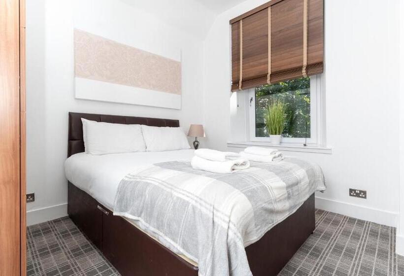 Howburn Residence Serviced Apartments   1,2& 3 Bedroom Apartments