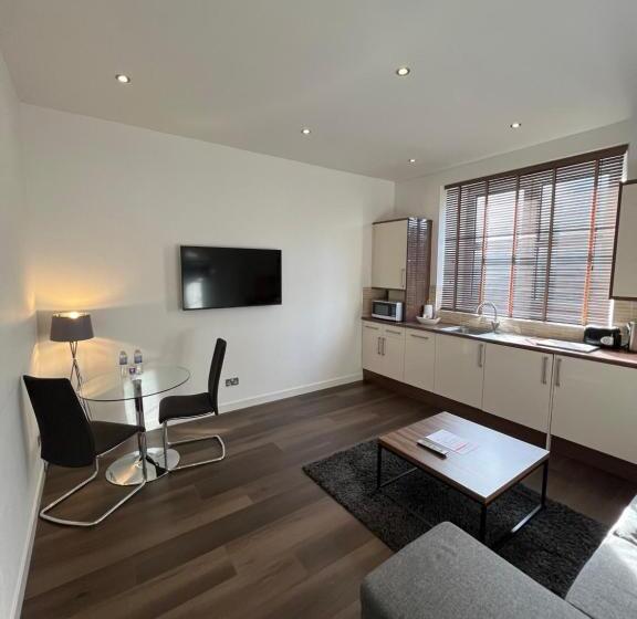 Howburn Residence Serviced Apartments   1,2& 3 Bedroom Apartments