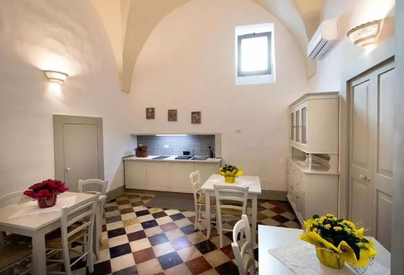 Le Finestre Su Porta Carrese   Luxury Rooms