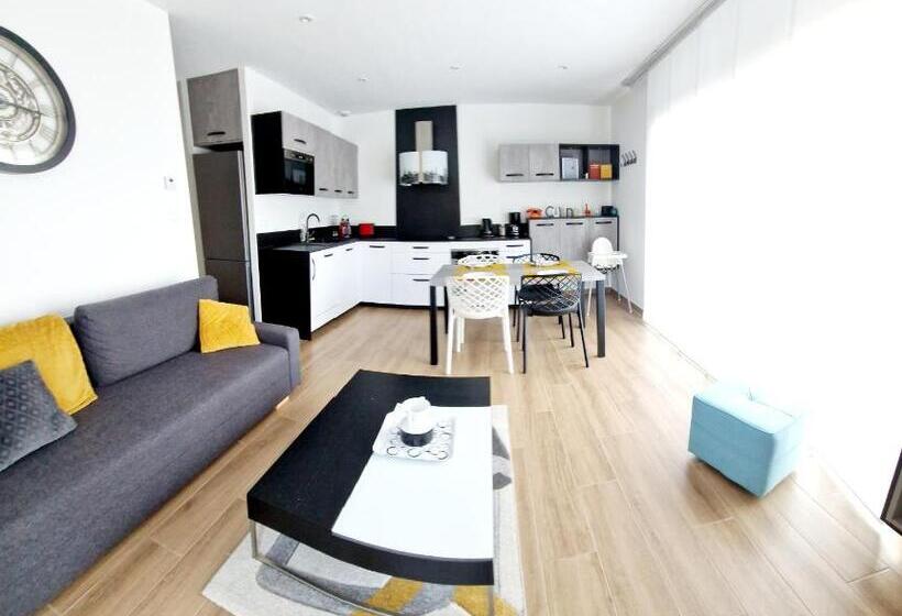 Le Gîte City Haut De Gamme, Jardin, Piscine