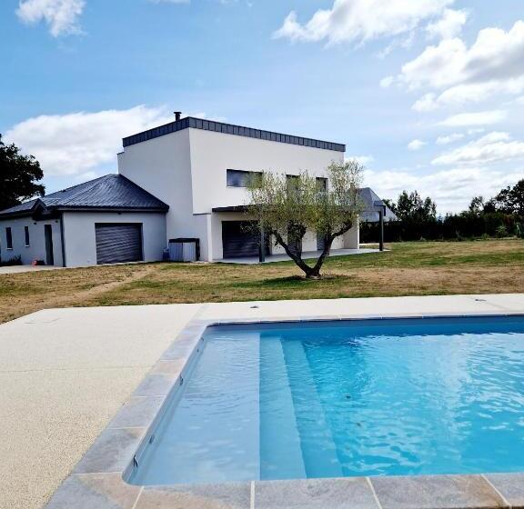 Le Gîte City Haut De Gamme, Jardin, Piscine
