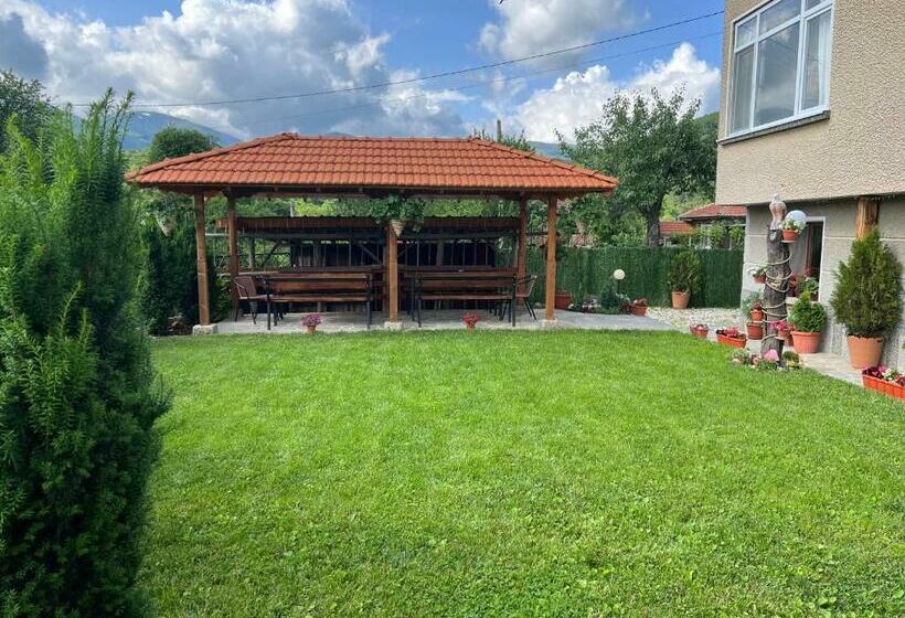 Пансион стаи за гости къща тончеви