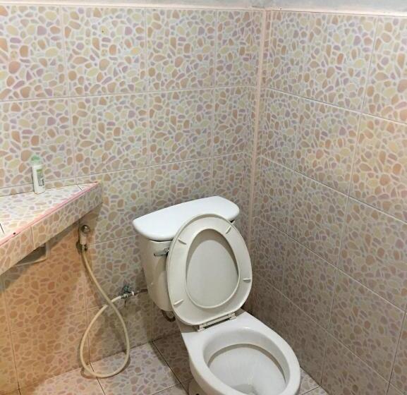 پانسیون P Un House