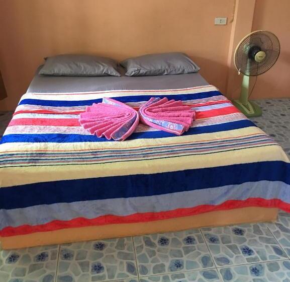 پانسیون P Un House