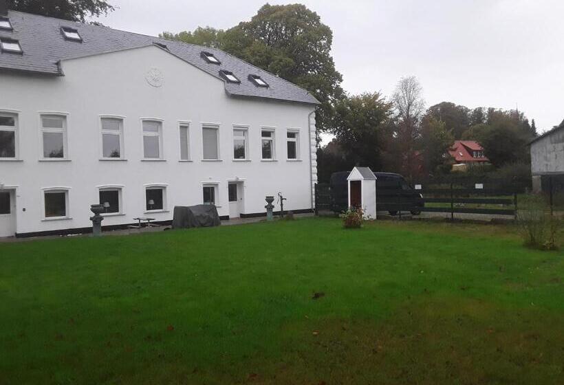 Ferienwohnung Im Palais Rosenlund