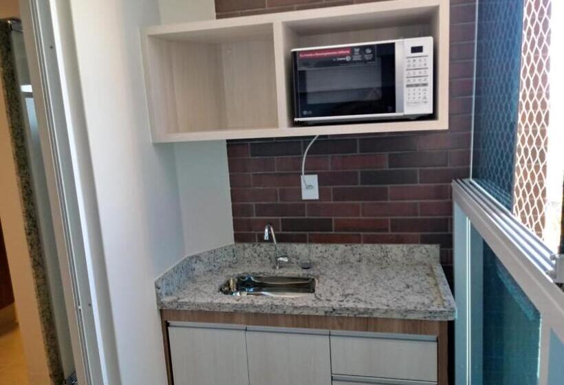 בית מלון כפרי Piazza Diroma Flats Para Temporada