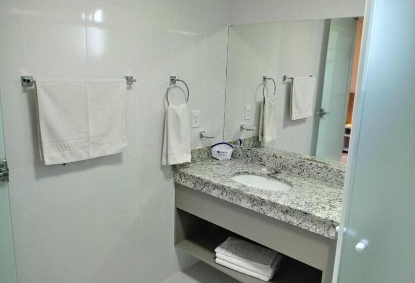 בית מלון כפרי Piazza Diroma Flats Para Temporada